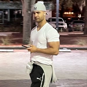 Meet your Posher, Janeth